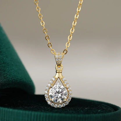 Luxury 100% Real 18k Gold Drop Pipa Pendant Women's Clavicle Chain Moissanite Necklace